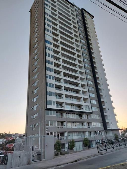 Todo El Ano Vive Marzo A Diciembre Disponible * Vina del Mar